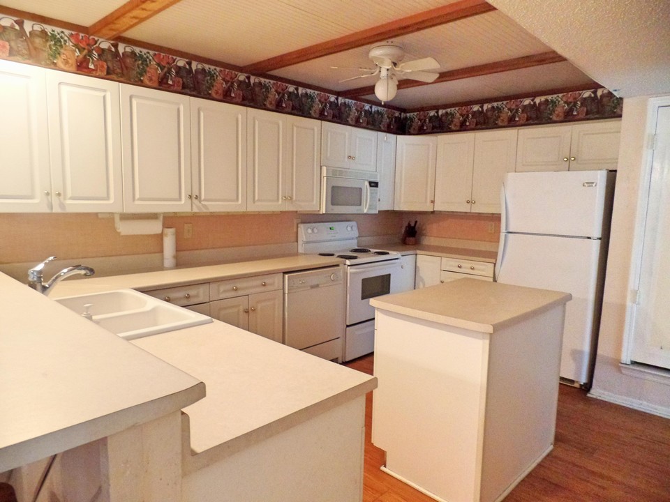 spacious kitchen with island