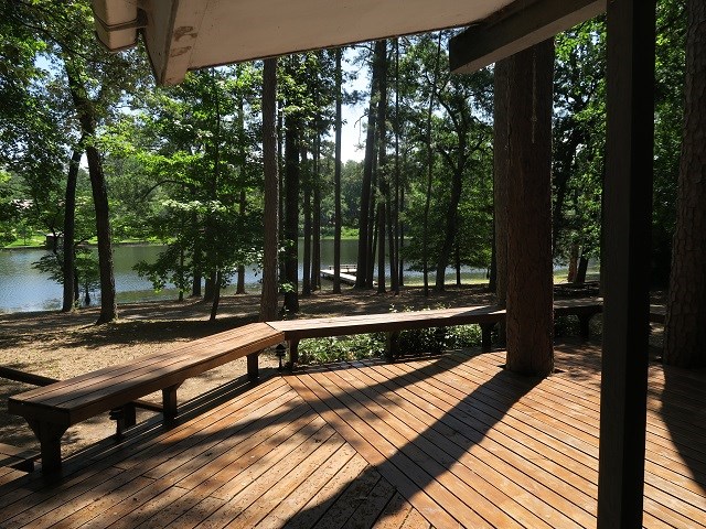deck view to lake